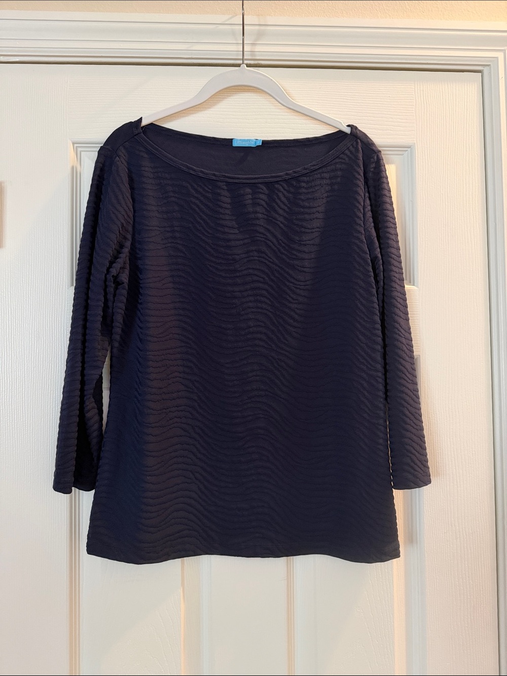 J McLaughlin Women's Navy Textured Boatneck Long Sleeve Top - Sz M